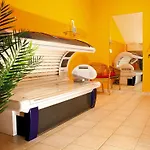 Lush In With 2 Saunas