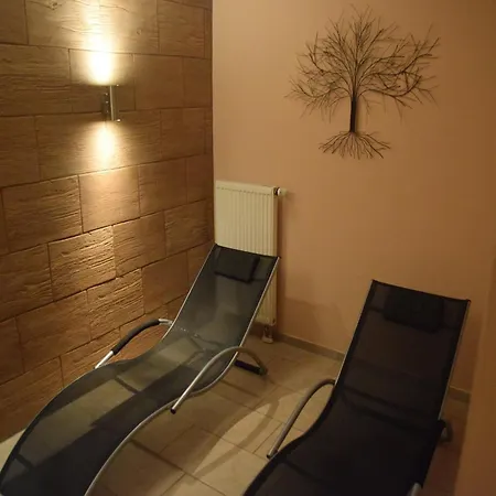 Lush In With 2 Saunas *