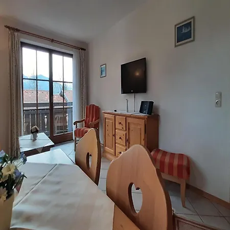 Apartamento Lush In With 2 Saunas