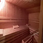 Lush In With 2 Saunas Daire *